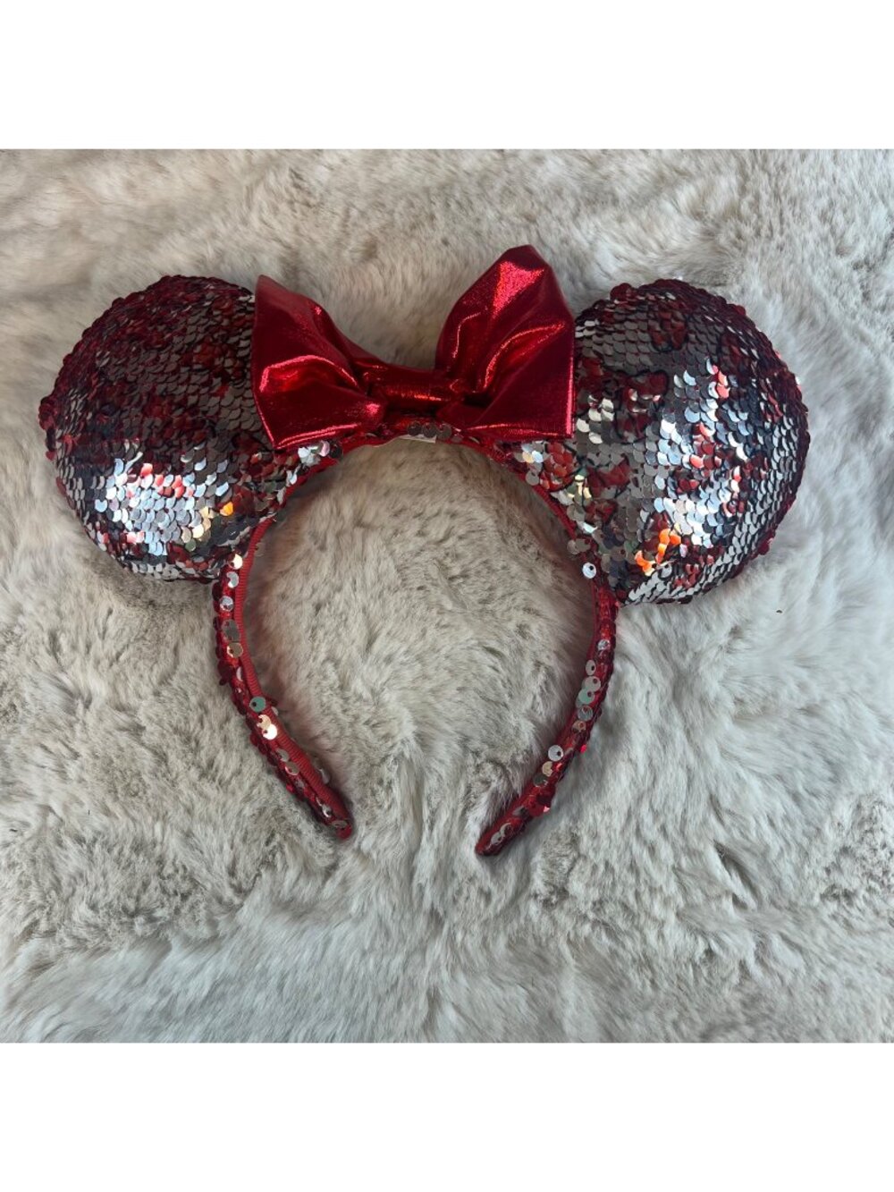 Disney Parks Minnie Mouse Ears Red & Sliver Sequins Red Bow Headband
